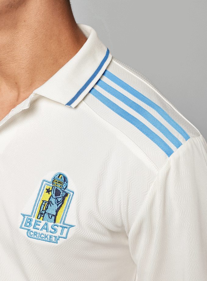 Men Colourblocked Polo Collar T-shirt