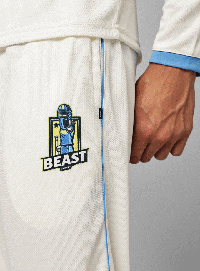 Men Regular Fit Mid-Rise Trousers